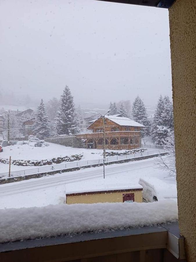 Studio Marmotte Font-Romeu 4 Personnes Avec Balcon Residence Val Soleil Entierement Renove En Juin 2021 Place De Parking & Wifi Gratuit , Draps & Serviettes De Toilettes Non Inclus, Sabanas Y Toallas No Incluidos Kültér fotó